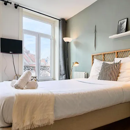 דירה Train Station ליל